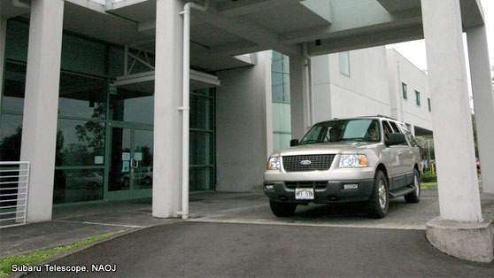 Leaving from Subaru Telescope Base Facility to the Summit of the Mauna Kea